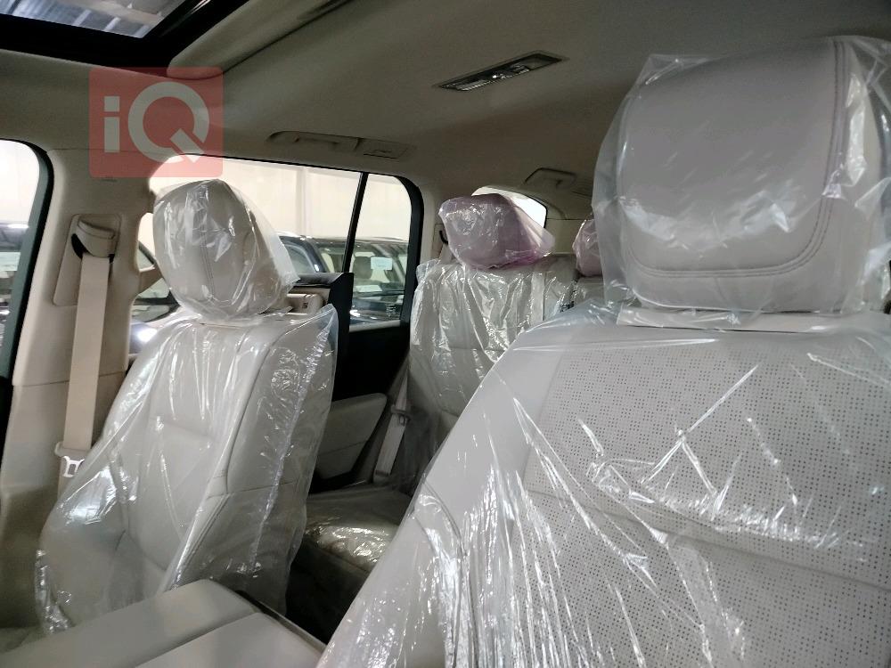 تۆیۆتا لاند کروزەر